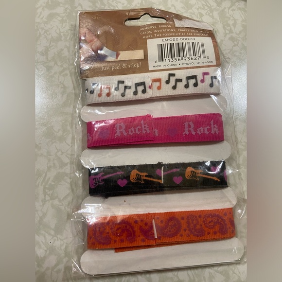 Rock Star Ribbon - Picture 2 of 2